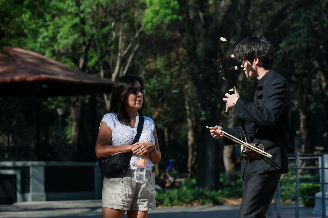 2.13-2.14 快闪表演3